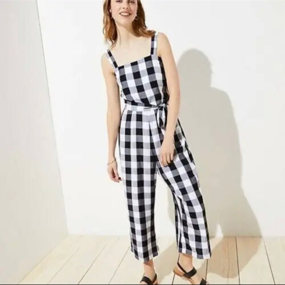 NEW WITHOUT TAGS! LOFT Gingham Smocked  Jumpsuit Black White Pockets Sz M